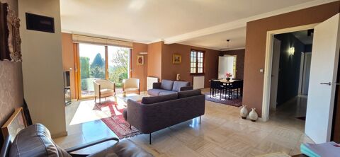   Maison � vendre 7 pi�ces SAINT FUSCIEN (80) Maison - 7 pi�ce(s) - 155 m�