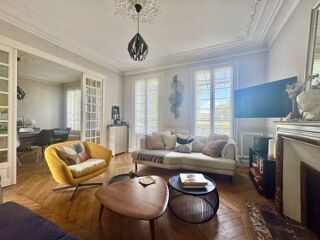  Maison  vendre 8 pices 157 m