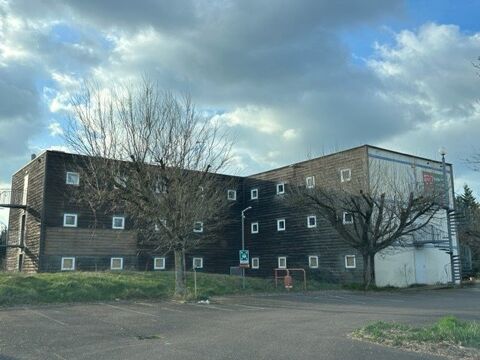   A VENDRE - ENSEMBLE IMMOBILIER 
