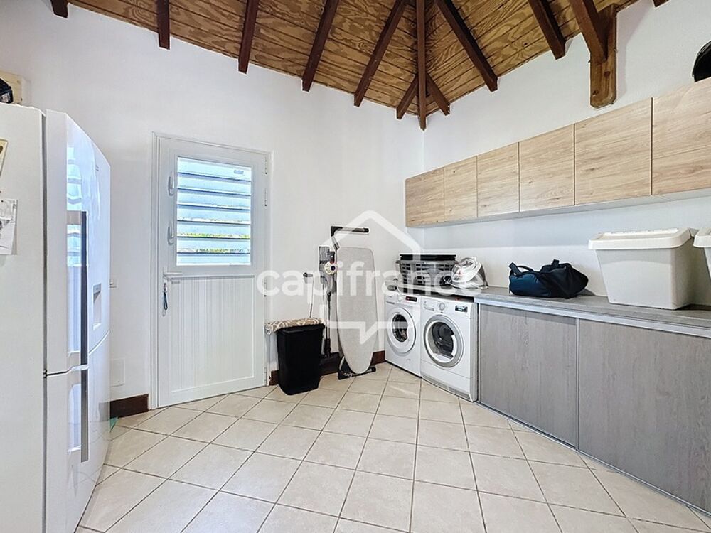 � vendre  Villa Lamentin (97129)