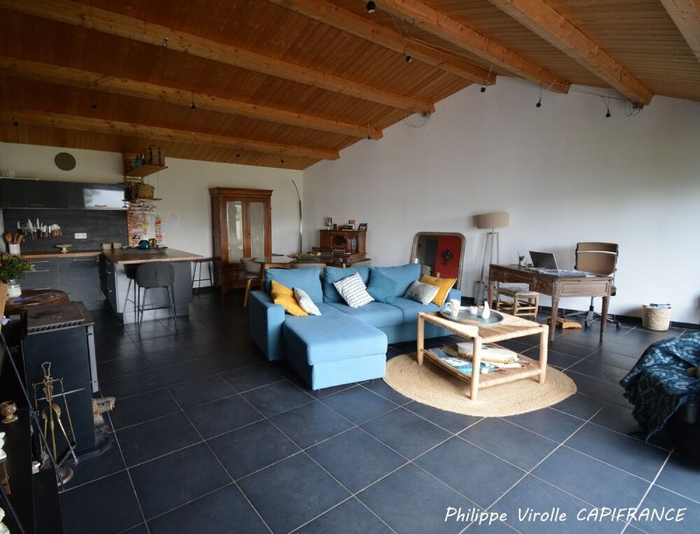 Maison à vendre 5 pièces CHERAY (17) 350 000 €