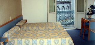  Immeuble � vendre 15 + pi�ces 1856 m�