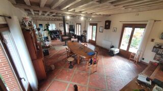 Vente Maison Maison à vendre de 175 m² de  6 pièces sur 2400 m² de terrain à Breuil le vert(60) Breuil le vert
