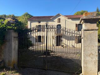  Propriété/château à vendre 7 pièces 240 m²