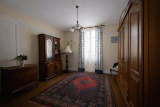  Maison � vendre 8 pi�ces 268 m�