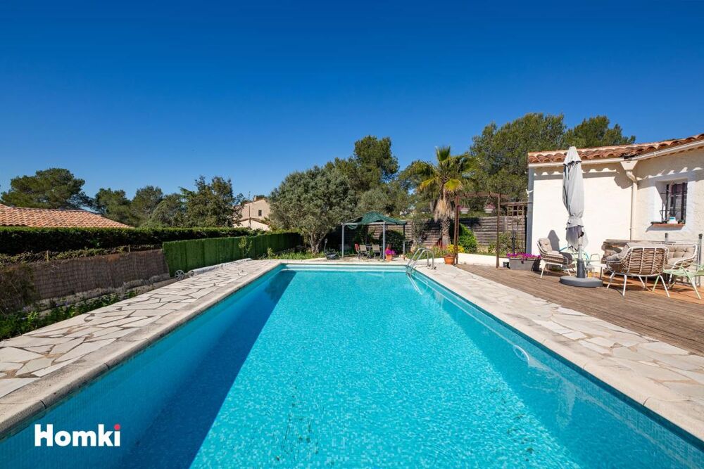 Maison/Villa T5 de 140 m² à Le Muy 83490 villa avec piscine et vue exceptionnelle sur le Rocher de Roquebrune-sur-Argens