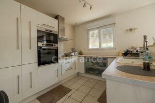  Maison  vendre 6 pices 127 m