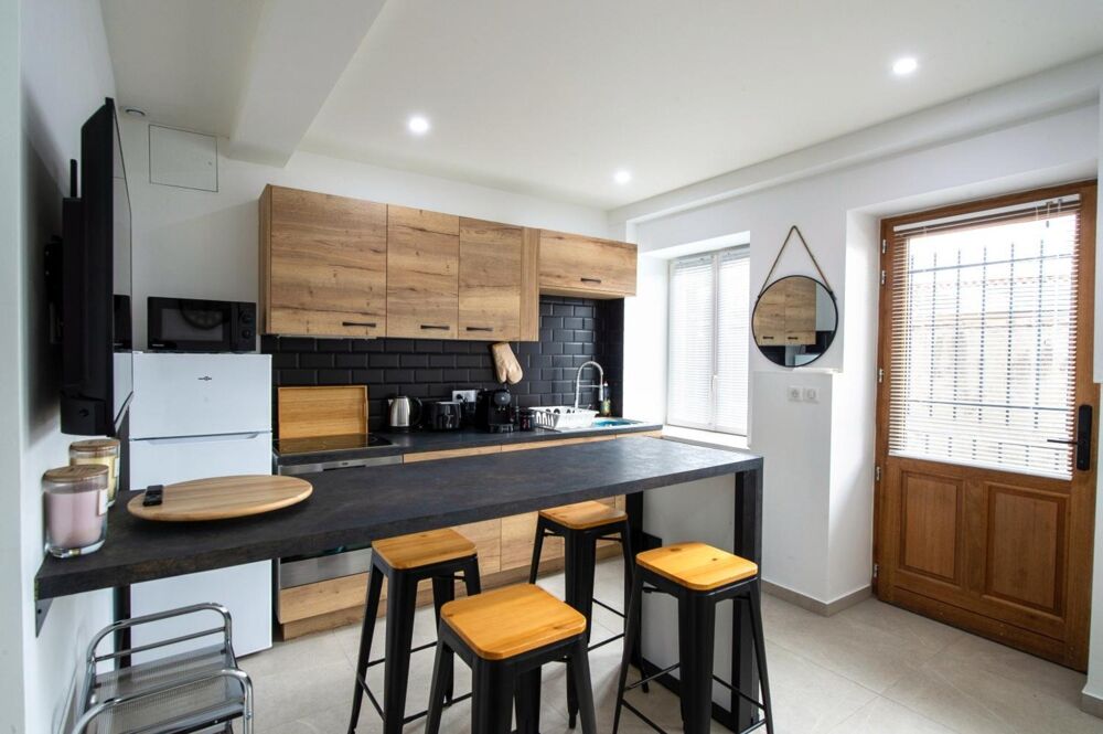 Maison de ville à vendre, 68m², 3 pièces, FRANCHEVILLE LE BAS (69340)
