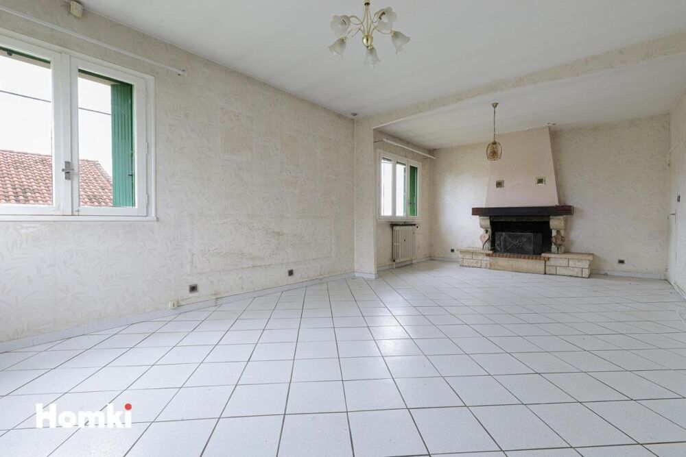 Maison/Villa T5 de 113 m² + terrain de 2174 m² à Saubens 31600