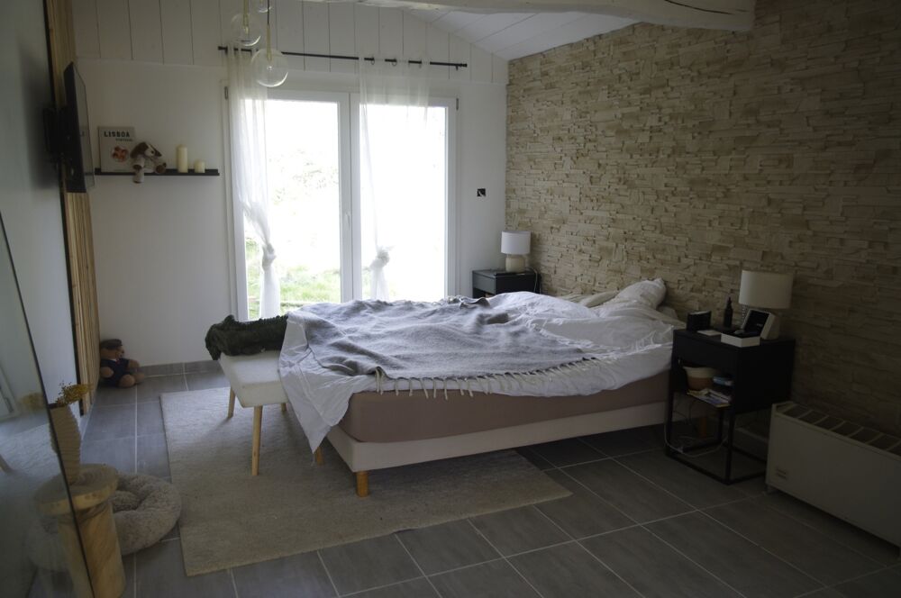A vendre Maison en pierre 5 pièces SAINT JEAN POUTGE (32) sur terrain de 2ha