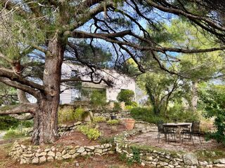  Propri�t�/ch�teau � vendre 5 pi�ces 150 m�