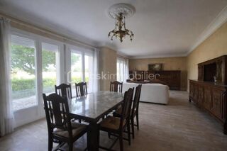  Maison � vendre 7 pi�ces 225 m�