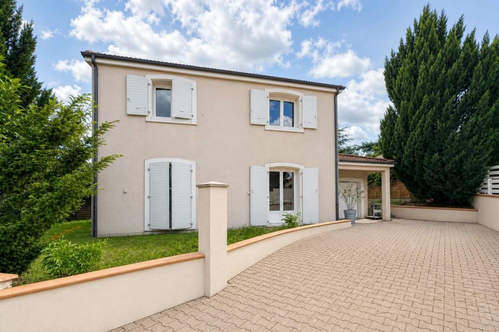 Maison familiale de 118 m² avec jardin au calme