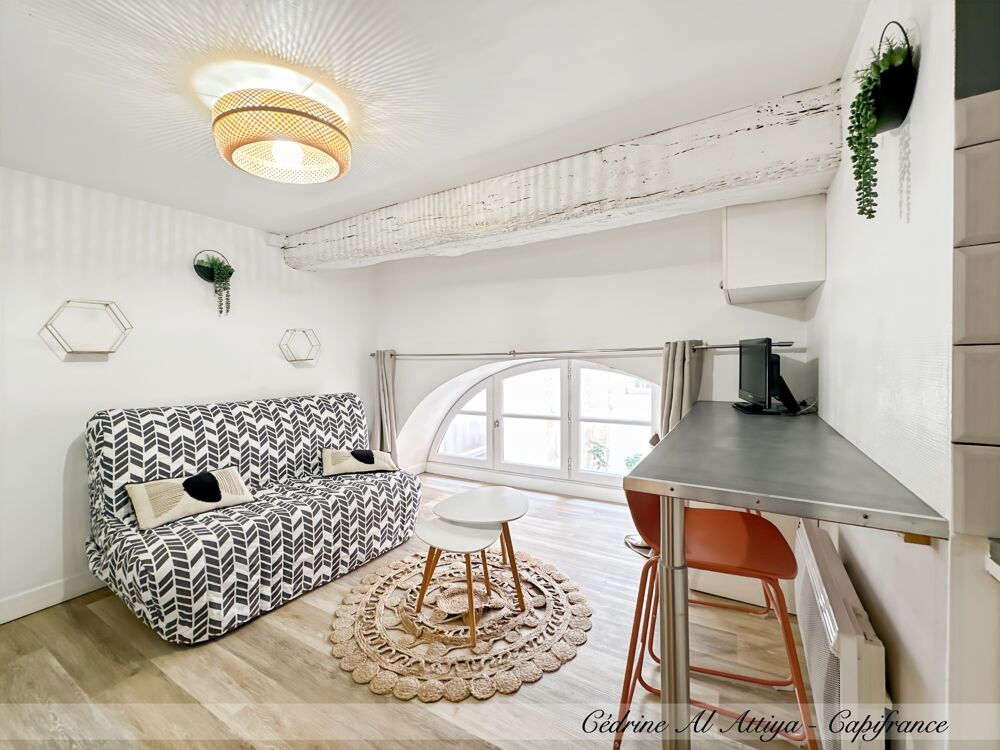 Vente Appartement LA ROCHELLE, centre historique, STUDIO MEUBLÉ et rénové de 16m2, 1er étage, local à vélos La rochelle