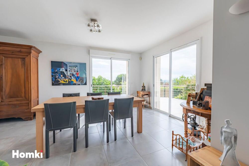 à vendre  Propriété/château Vernaison (69390)