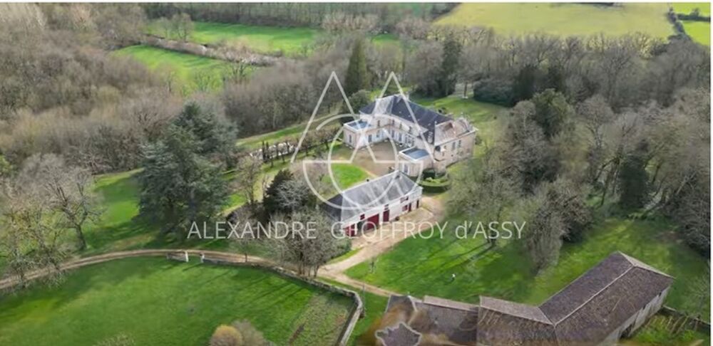 Château XIX° à vendre dans la Vienne à 2h de Paris