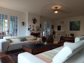  Propri�t�/ch�teau � vendre 11 pi�ces 300 m� Nogaro