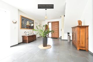  Maison � vendre 7 pi�ces 271 m�