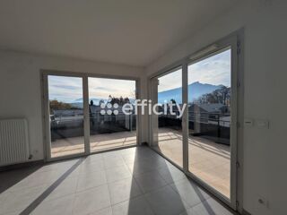  Appartement  vendre 4 pices 77 m