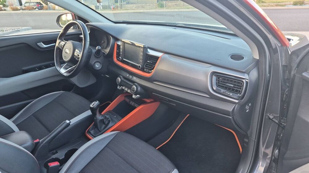 Stonic 1.6 CRDI 110.0 Launch Edition 2018 occasion 72150 Pruille L Eguille