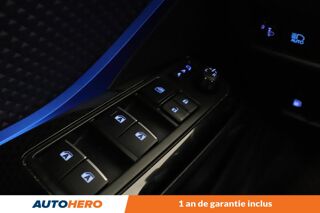 C-HR 1.8 Hybride Graphic 122 ch 2018 occasion 92130 Issy-les-Moulineaux