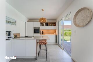 Vente Maison SANGUINET – Maison récente avec piscine, grand terrain et accès direct à la forêt Sanguinet