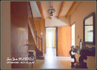  Maison  vendre 8 pices 157 m