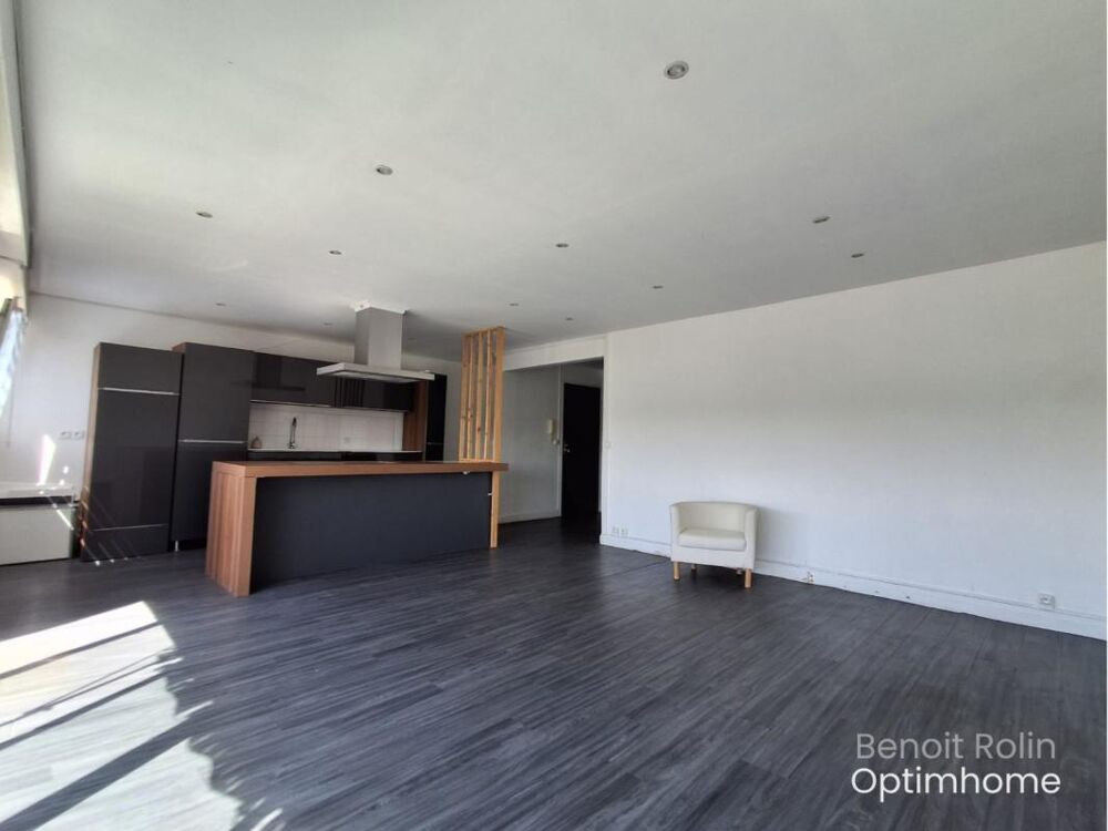 Appartement F3 de 67 m²  Grand balcon plein sud  Idéal investissement locatif - au Mans (72)
