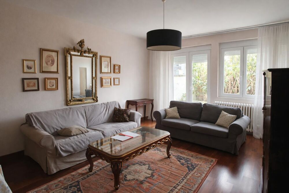 Vente Maison Maison de ville 150 m2 4 chambres + garage + parking + jardin 300m2 Chateauroux