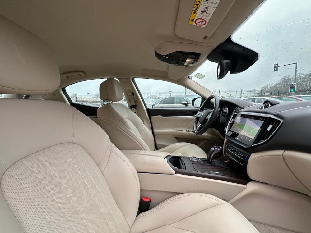 Ghibli III 2.0 HYBRID 330 GRANLUSSO AUTO 2020 occasion 78240 Chambourcy