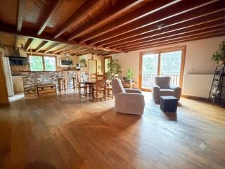 Vente Maison ? Maison à vendre à Manglieu – 162 m² habitables avec granges, 5 chambres, terrain et vue dégagée sur la nature Manglieu