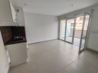  Appartement à louer 1 pièce 27 m²