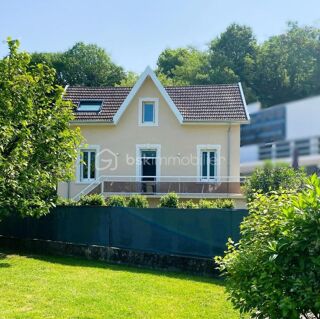 Vente Maison 6 pièces 147 m², Aix-les-Bains