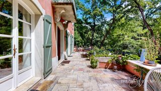  Maison � vendre 8 pi�ces 206 m�