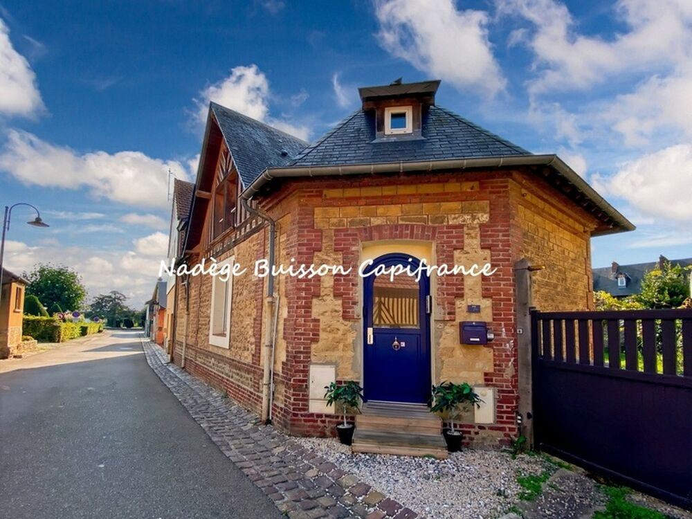 À vendre à DIVES SUR MER Maison de ville de charme de 112 m² avec 2 appartements