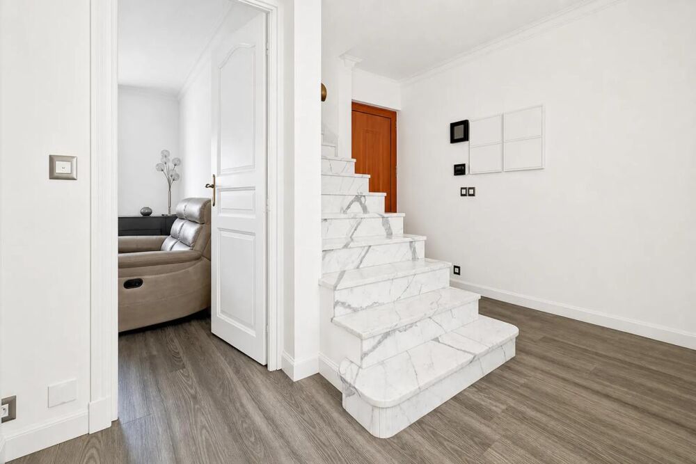 Duplex rénové 4 pièces, terrasse Sud à Montlhéry