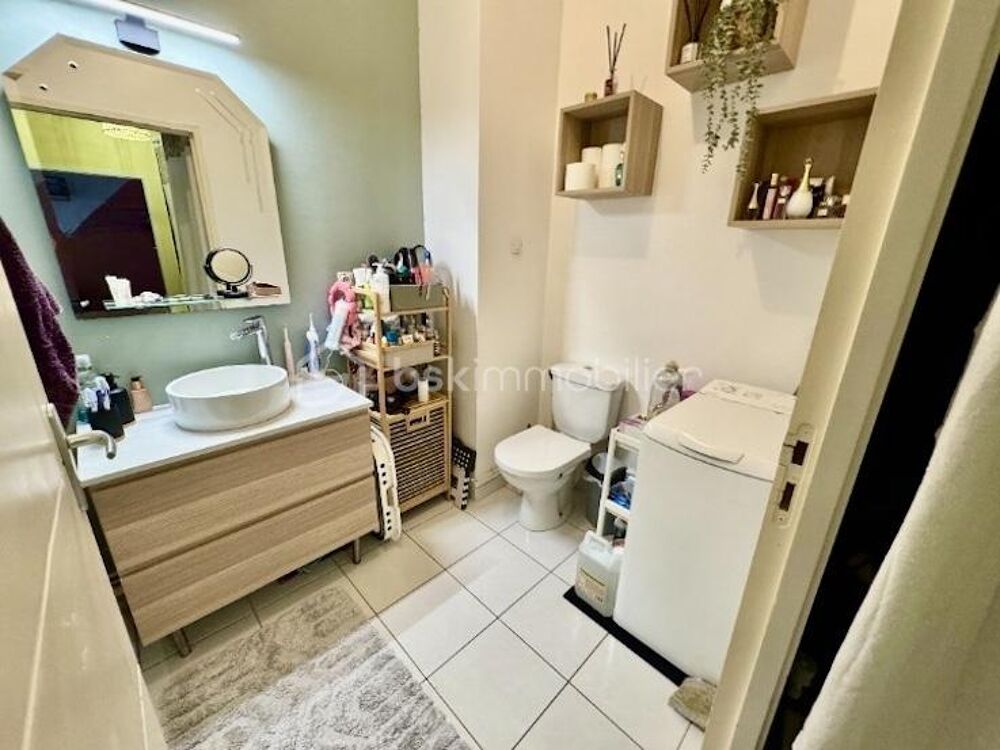 Vente Appartement NOUVEAUTE - LA RICHE - APPARTEMENT -T2 DE PLUS DE 50 M² AVEC BALCON ET PARKING La riche