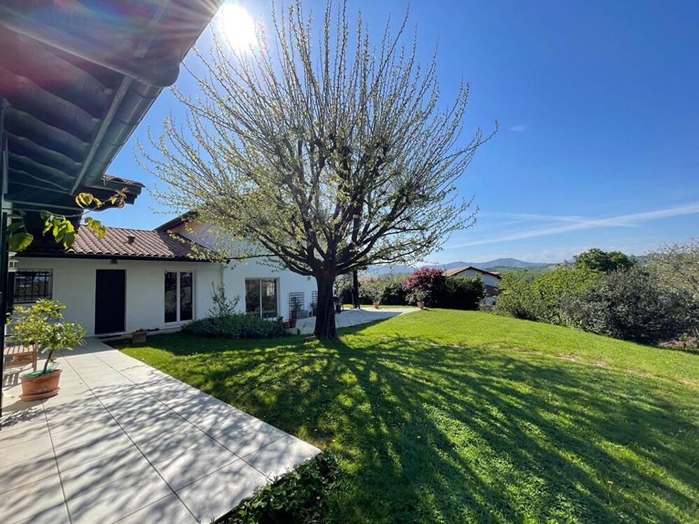Vente Maison Ustaritz, Propriété familiale avec vue montagnes Ustaritz