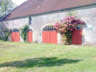  Propriété/château à vendre 3 pièces 94 m²