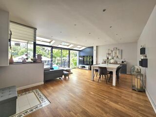  Maison � vendre 8 pi�ces 208 m�