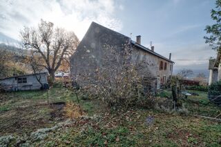  Remise / Grange à vendre 6 pièces 164 m²