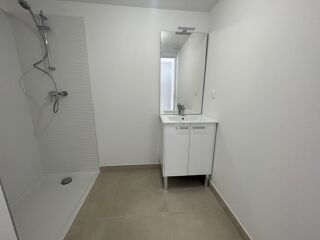  Appartement à louer 2 pièces 43 m²