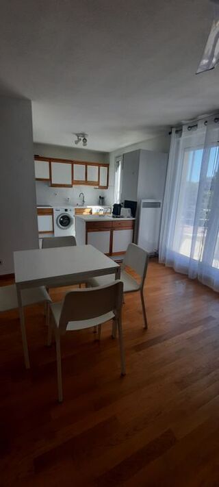  Appartement à louer 2 pièces 52 m²