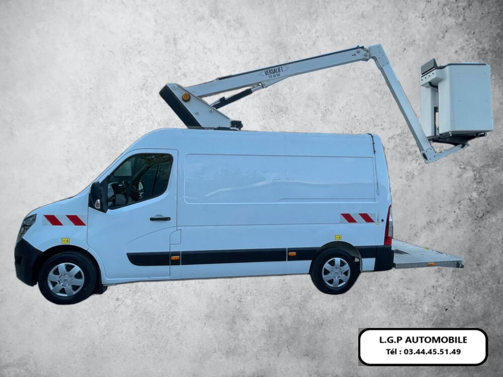 NV400 1&deg; MAIN 30.000HT NACELLE VERSALIFT 135 Evo proche du neuf 2022 occasion 60430 Abbecourt