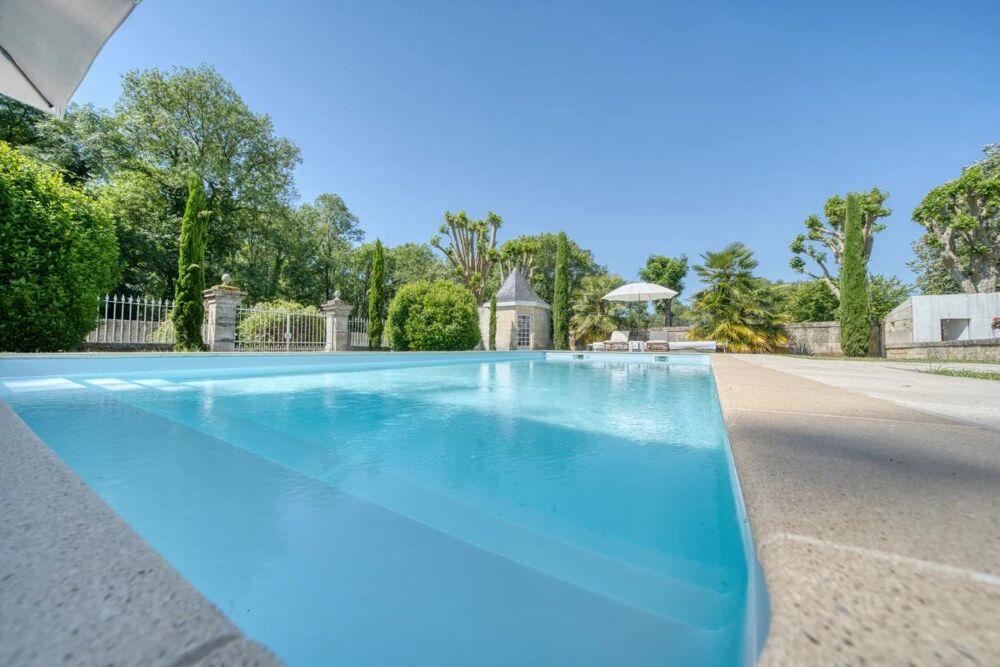 Vente Propriété/Château Maison de 10 pièces de 270 m² à Saint-Laurent-de-Cognac Saint laurent de cognac