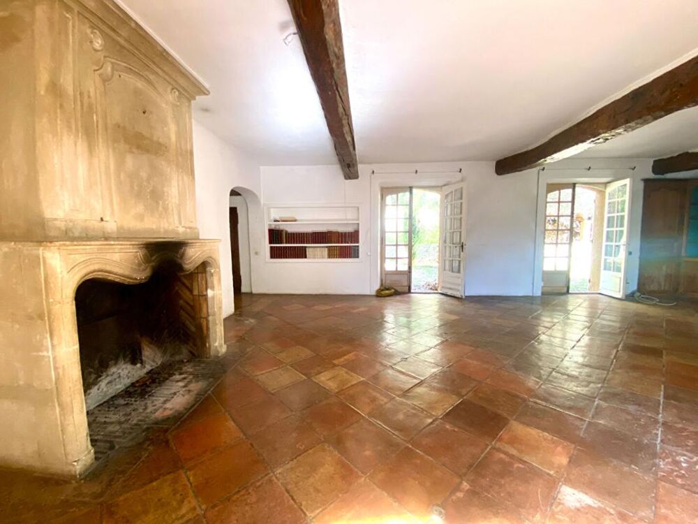 à vendre  Maison Le Revest-les-Eaux (83200)