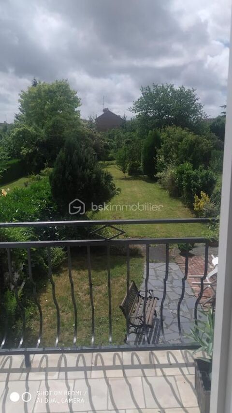   MAISON FAMILIALE Maison - 6 pice(s) - 127 m