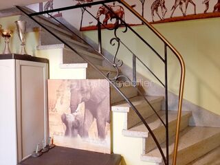  Propri�t�/ch�teau � vendre 5 pi�ces 123 m�