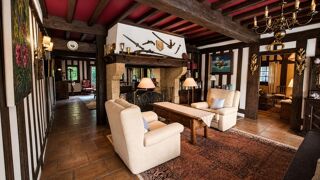  Propriété/château à vendre 6 pièces 265 m²