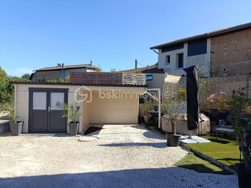Vente Maison Maison rénovée - 4 pièces - 80m² - Au calme - Vue sur les montagnes Beaucroissant